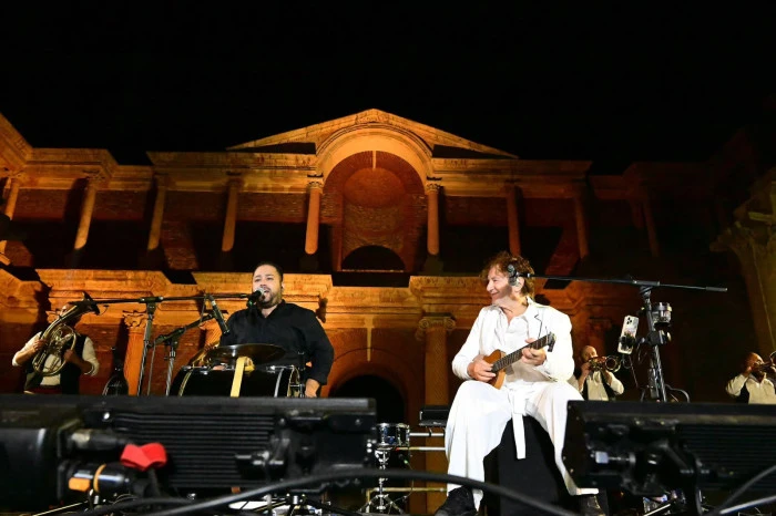 Sardes&rsquo;te Goran Bregović R&uuml;zg&acirc;rı: B&uuml;y&uuml;kşehir&rsquo;den Unutulmaz Gece
