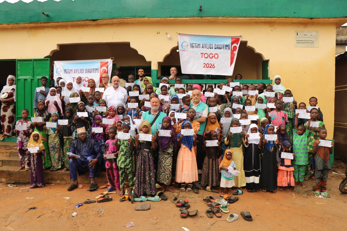 TOGO&rsquo;DA BİR K&Ouml;Y&Uuml;N TAMAMI İSLAM&rsquo;I SE&Ccedil;Tİ