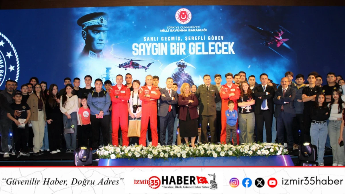 T&uuml;rk Yıldızları, BAKİF26&rsquo;da &Ouml;ğrencilerle Buluştu