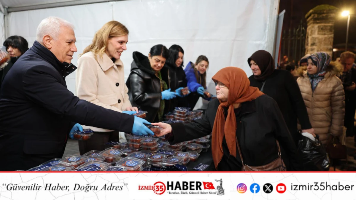ULU CAMİ&rsquo;DE RAMAZAN&rsquo;A TATLI BAŞLANGI&Ccedil;