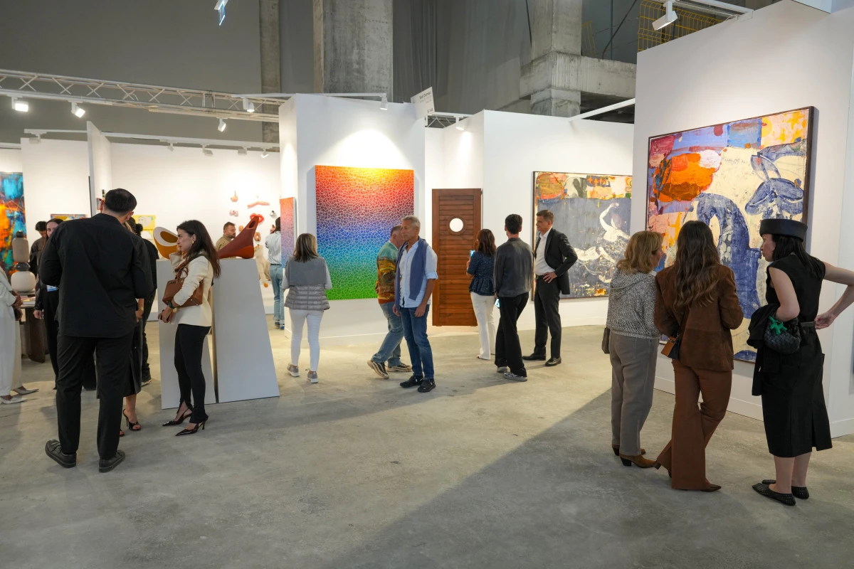 Uluslararası &Ccedil;ağdaş Sanat Sahnesini   İstanbul&rsquo;da Buluşturan A&ccedil;ılış Resepsiyonu ile Başladı