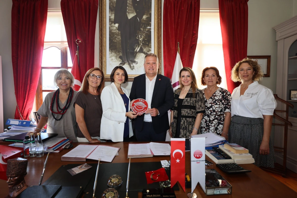 Urla&rsquo;da Gen&ccedil;lik ve Yaşam Akademisi i&ccedil;in iş birliği