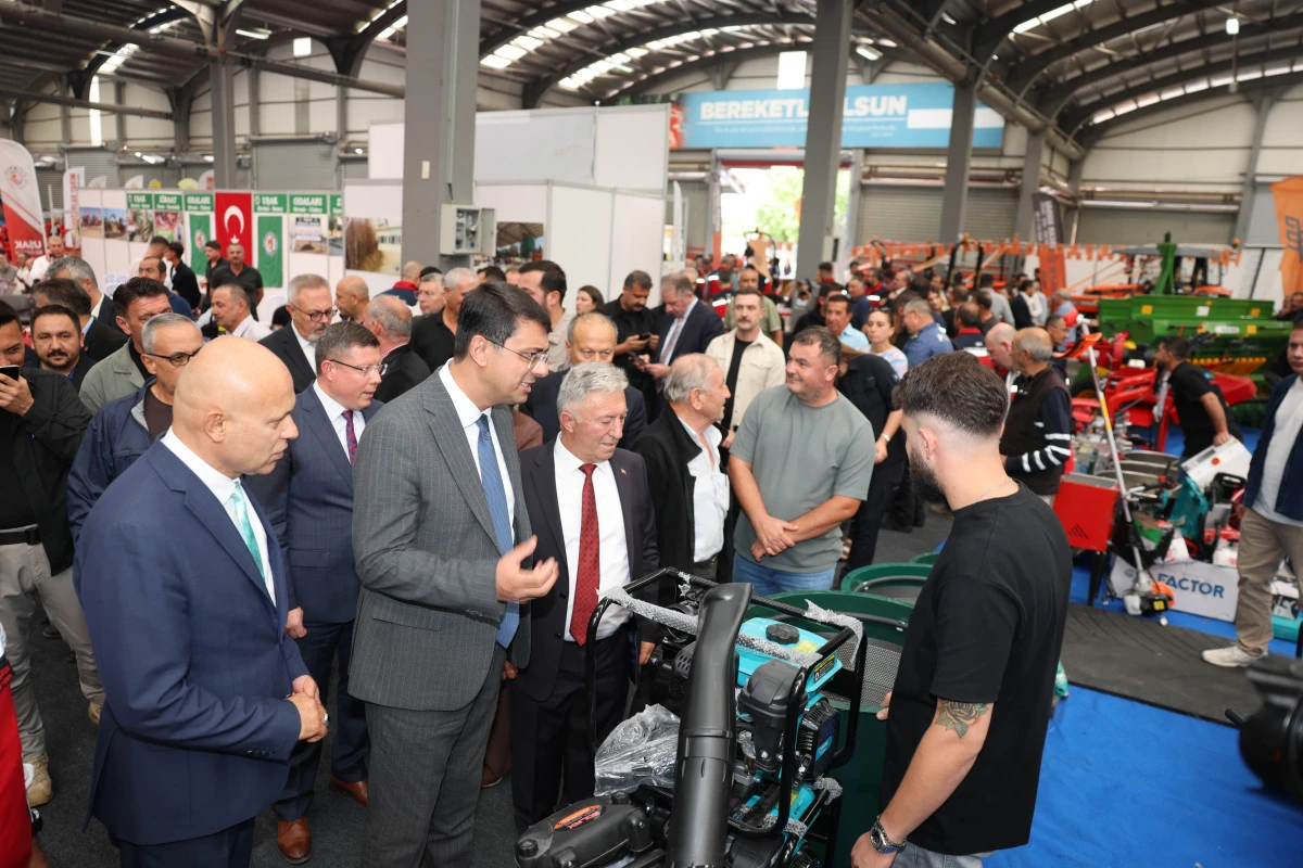 Uşak Fuarı  y&uuml;zleri g&uuml;ld&uuml;rd&uuml;