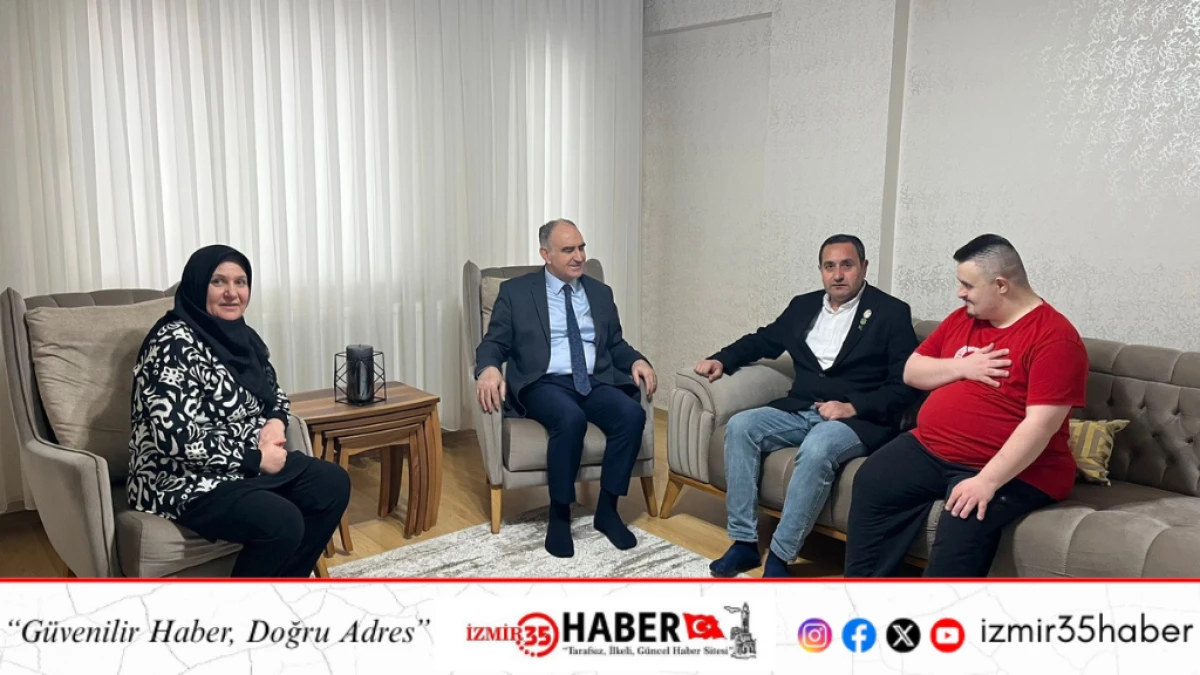 Vali &Ouml;zkan, Ramazan Ayında Şehit ve Gazi Aileleri ile Vatandaşlarımızı Evlerinde Ziyaret Etti.