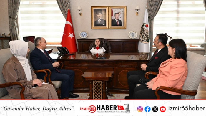 Valilik Makamı Minik Mehlika&rsquo;ya Emanet