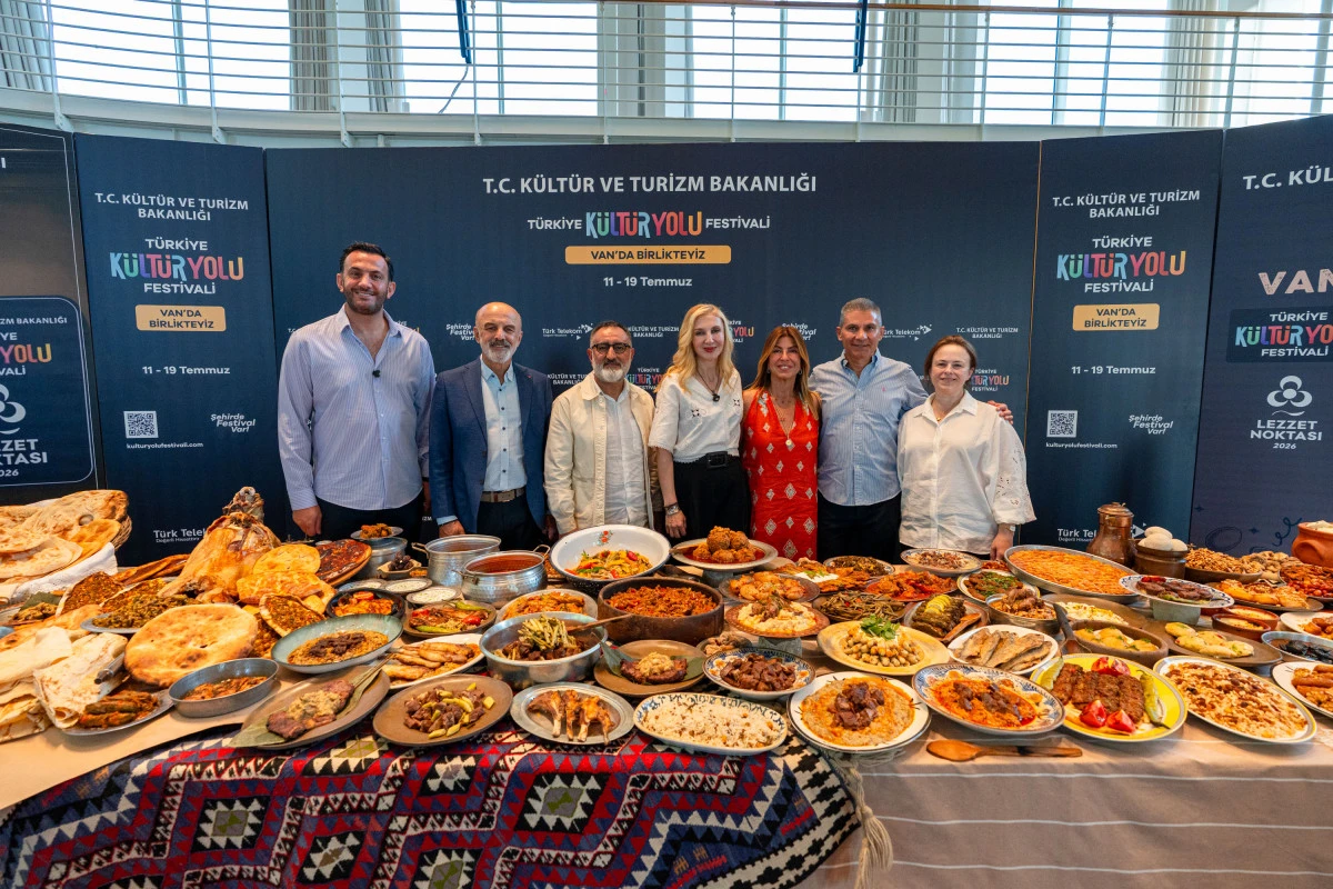  VAN'IN GASTRONOMİ MİRASI LEZZET NOKTALARINDA YAŞATILIYOR
