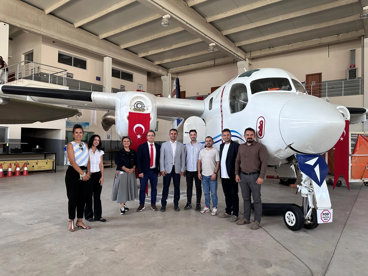 YABİSAK VE ESBAŞ, MESLEKİ EĞİTİME TEKNOLOJİ DESTEĞİNİ S&Uuml;RD&Uuml;R&Uuml;YOR