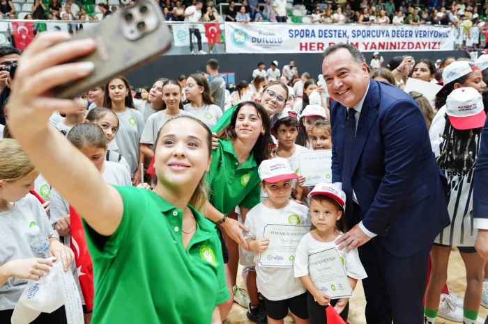   Yaz Spor Okullarında 5 Bin &Ccedil;ocuk Sporla Buluştu