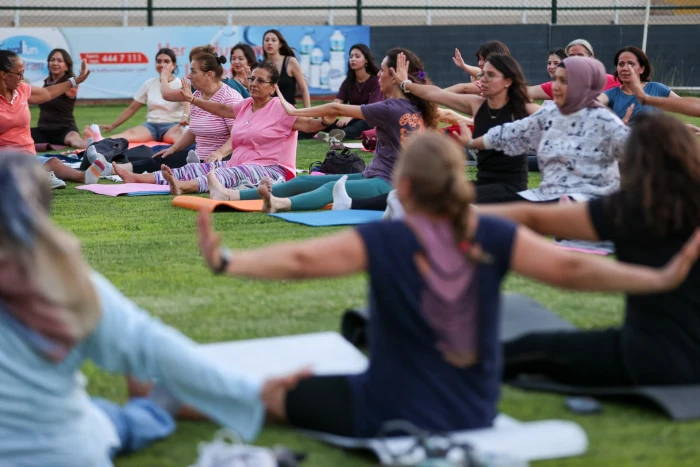 Zumba ve pilates dersleri şimdi Buca Arena Stadı&rsquo;nda